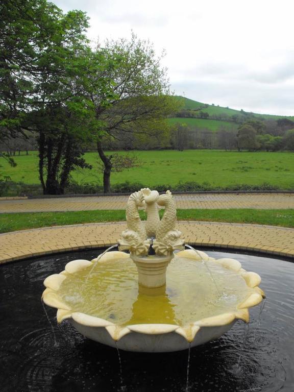 Plas Y Dderwen Bed And Breakfast Aberystwyth Ngoại thất bức ảnh