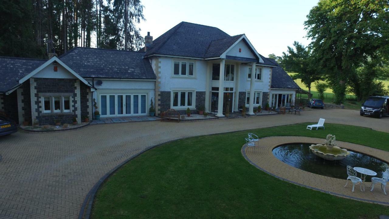 Plas Y Dderwen Bed And Breakfast Aberystwyth Ngoại thất bức ảnh